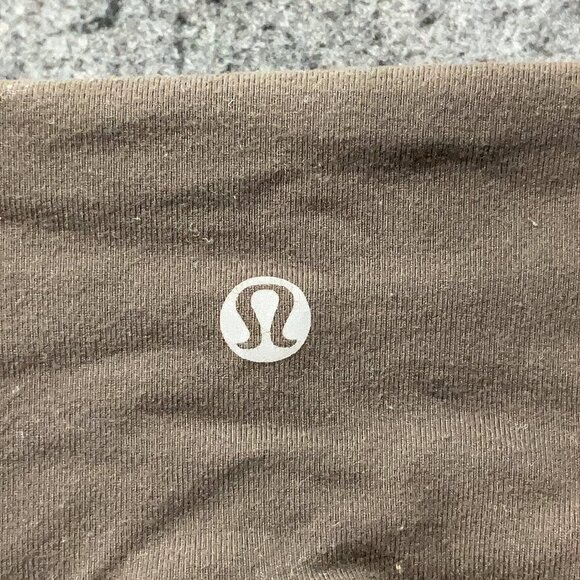 Lululemon Athletica Size 6 Active pants - Picture 3 of 3